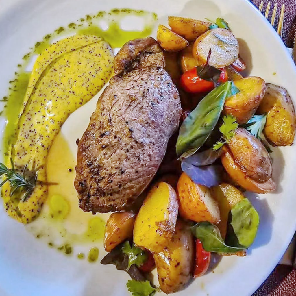 Villa del Cielo Restó y otros atractivos cercanos